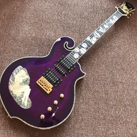 Chine Guitare électrique violette, avec une belle femme sur le corps, guitare à 6 cordes, guitare de haute qualité fournisseur