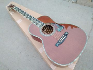 Chine AAAAA TOUT Le bois de cèdre massif fait à la main OOO28r guitare acoustique électrique fournisseur