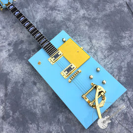 Chine Nouvelle guitare 2020 électrique dans le matériel généreux bleu d'or de forme personnalisable tout le logo de couleurs adapté aux besoins du client fournisseur