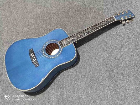 Chine Guitare acoustique personnalisée en épinette solide en forme de D en couleur bleue en placage en érable fournisseur