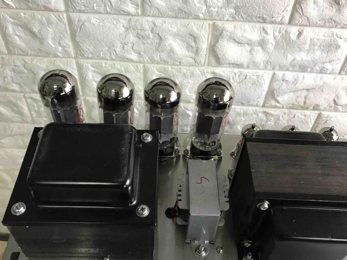 Les reproductions de Dumble copient l'amplificateur en acier d'instrument de musique de la tête 50W d'amplificateur de guitare du chanteur SSS de ficelle d'ampère