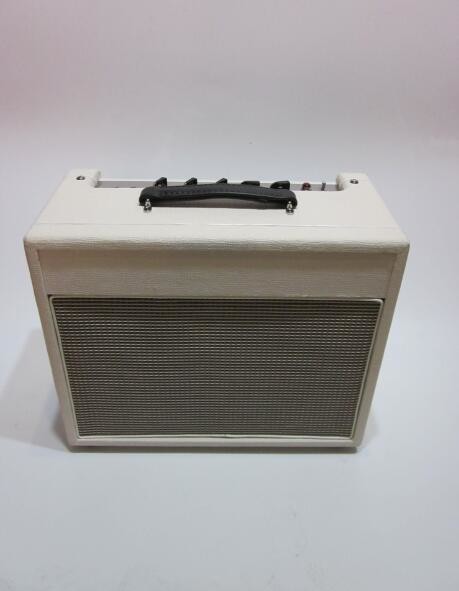 Amplificateur 30W combiné 3-Band EQ, Reverb, présence, préampli de guitare de tube de style de Vox, puissance ampère dans les caractéristiques