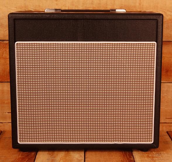Style de Vox tout l'amplificateur de guitare de tube 15W combiné avec le haut-parleur de Celestion d'éminence de Reverb 1*10
