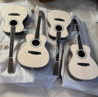 Chine Custom Solid Spruce Top OM Kits Acoustic Guitar without Finishing, Customized Logo on Headstock fournisseur