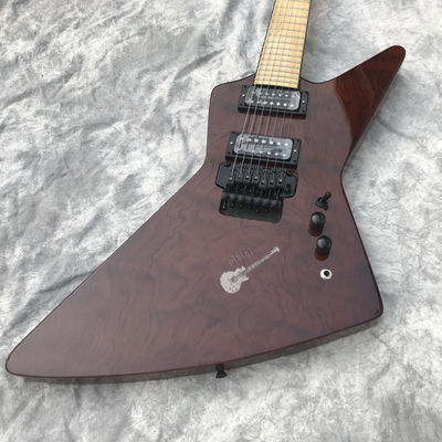 Chine Guitare électrique personnalisée Marron Rosewood Top Couvert Maple Fingerboard 7 cordes Double swing Logo personnalisable fournisseur