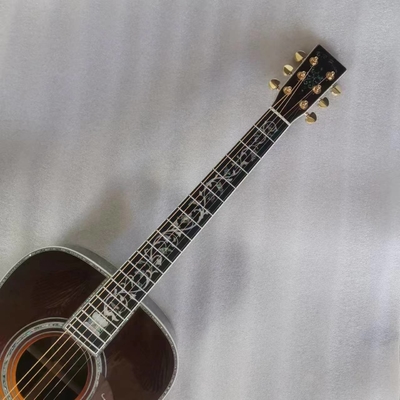 Une guitare acoustique sur mesure MT Dreadnought D Corps Sunburst fournisseur