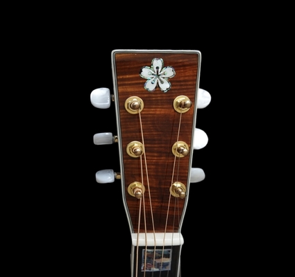 Une guitare à la fleur de bois, une guitare à la dreadnought de 41 pouces, un haut en bois de koa. fournisseur