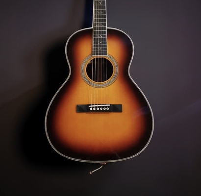 12-Fret Single 0 Shape Guitare faite à la main avec un joint de queue de pigeon Guitare acoustique solide KOA Dos fournisseur