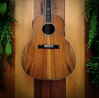 12-Fret Single 0 Shape Guitare faite à la main avec un joint de queue de pigeon OOO Guitare acoustique solide KOA Dos fournisseur
