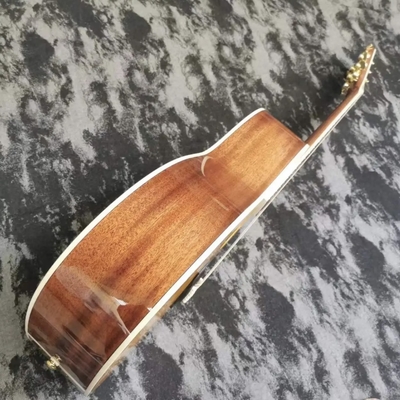 Guitare acoustique jaune de la série OM42 en bois massif de 40 pouces personnalisée fournisseur