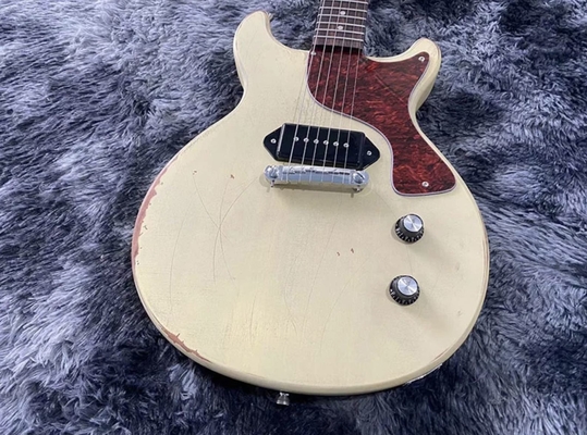 Guitare électrique personnalisée GB Junior Milk Blanc Couleur 1 P90 Pickup Fabriqué à la main lourde relique d'acajou Corps et cou fournisseur