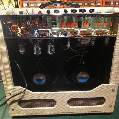 Personnalisé 5F6A Bassman Combo 410 Jensen haut-parleurs point à point soudage Accepter Amplificateur de guitare OEM fournisseur