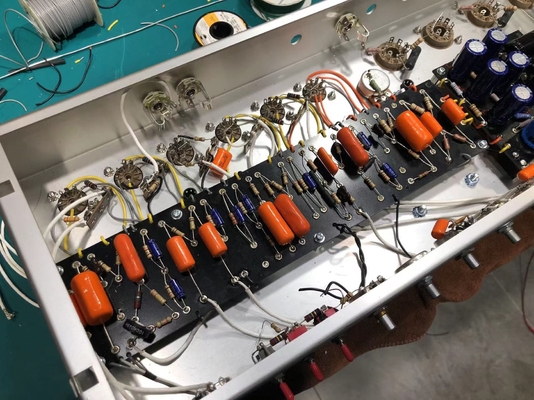 Personnalisé 5F6A Bassman Combo 410 Jensen haut-parleurs point à point soudage Accepter Amplificateur de guitare OEM fournisseur
