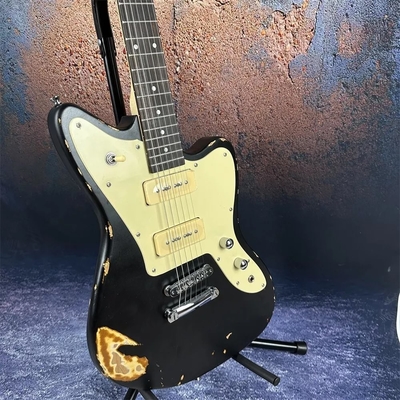 2024 Guitare électrique de luxe de style Fano Relic Guitare électrique personnalisée usine de guitare noire vieillissante fournisseur