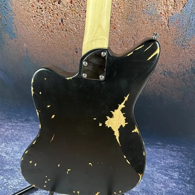 2024 Guitare électrique de luxe de style Fano Relic Guitare électrique personnalisée usine de guitare noire vieillissante fournisseur
