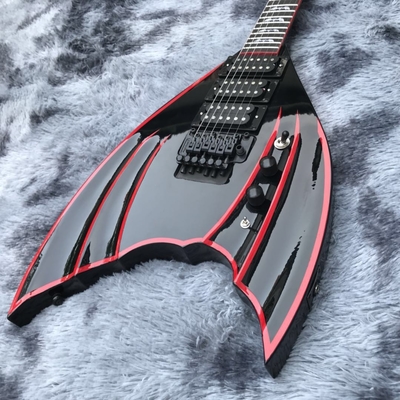 Bat noir sur mesure 6 cordes tremblement de pont guitare électrique corps d'acajou matériel noir fournisseur