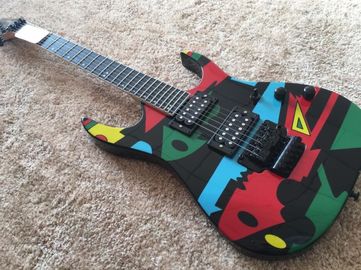 James Tyler guitare personnalisée Golden Hardwares Wilkson ponts perles rouges pickguard fournisseur