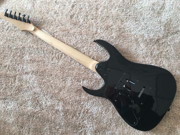 James Tyler guitare personnalisée Golden Hardwares Wilkson ponts perles rouges pickguard fournisseur