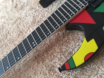 James Tyler guitare personnalisée Golden Hardwares Wilkson ponts perles rouges pickguard fournisseur