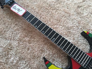 James Tyler guitare personnalisée Golden Hardwares Wilkson ponts perles rouges pickguard fournisseur