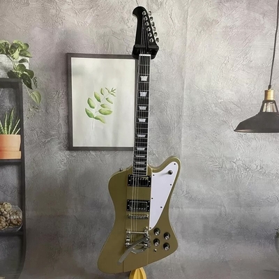 Guitare électrique Firebird en couleur dorée fournisseur