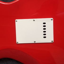 Guitare électrique rouge métallique ST, peut être modifiée selon les exigences de personnalisation fournisseur