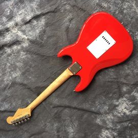 Guitare électrique rouge métallique ST, peut être modifiée selon les exigences de personnalisation fournisseur