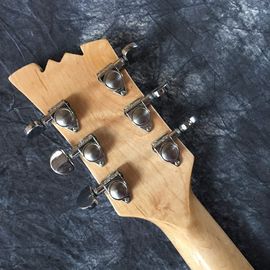 En plus de la guitare électrique, il y a aussi la guitare électrique. fournisseur