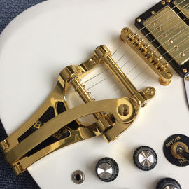 Nouvelle guitare électrique SG, 3 détecteurs, système Tremolo, Guitare électrique blanche fournisseur