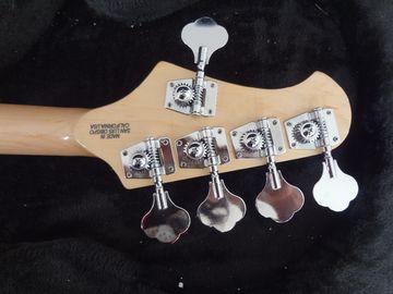5 cordes basses guitare Ernie Ball Musicien Sting Ray5 basse couleur Sunburst fournisseur