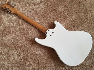 Guitare électrique personnalisée couleur blanche Logo Mosrite corps inversé 6 cordes Guitare électrique usine fourniture directe fournisseur