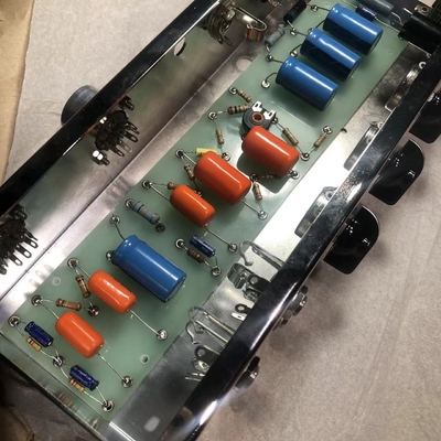 2025 Tweedle Dee Deluxe 5E3 Classic Dumble Style Mods Tête de tweed, main propre avec panneau oculaire, 6V6GT * 2, 12AX7 * 2, 5Y3GT * 1, grand amplificateur, accepter l'amplificateur OEM fournisseur