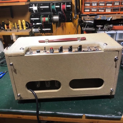 2025 Tweedle Dee Deluxe 5E3 Classic Dumble Style Mods Tête de tweed, main propre avec panneau oculaire, 6V6GT * 2, 12AX7 * 2, 5Y3GT * 1, grand amplificateur, accepter l'amplificateur OEM fournisseur