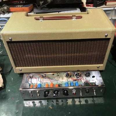 2025 Tweedle Dee Deluxe 5E3 Classic Dumble Style Mods Tête de tweed, main propre avec panneau oculaire, 6V6GT * 2, 12AX7 * 2, 5Y3GT * 1, grand amplificateur, accepter l'amplificateur OEM fournisseur