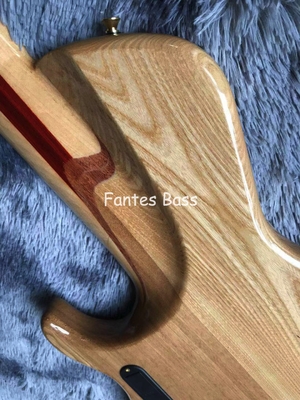 Cou à travers le corps Cendre de bois 6 cordes ButterFY Style Bass électrique 940mm Échelle allongée fournisseur
