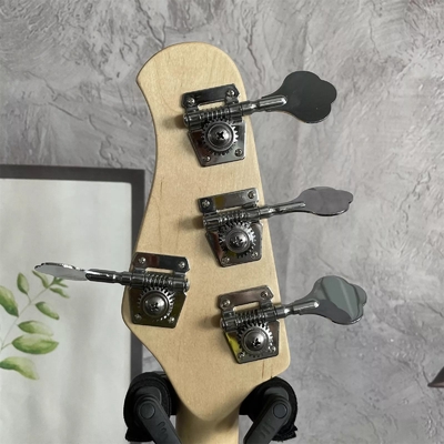 Guitare électrique à 4 cordes Stingray en vert avec White Pickguard Rosewood Fretboard fournisseur