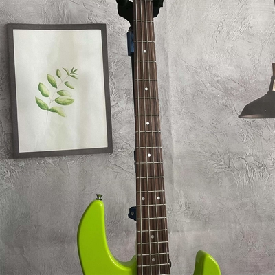 Guitare électrique à 4 cordes Stingray en vert avec White Pickguard Rosewood Fretboard fournisseur