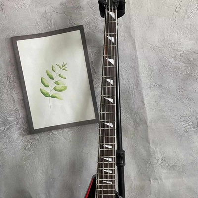 Custom 4 cordes en forme de V Corps noir Bass électrique Guitare Rosewood Fretboard fournisseur