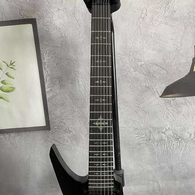 Personnalisé 7 cordes Oiseau de proie Cou incrusté Corps spécial Vert éclaté Flammeur Maple Top Guitare électrique fournisseur