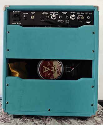 Amplificateur de guitare à lampes Overdrive Special Combo câblé à la main avec haut-parleur Celestion A-Type ODS20c par Grand, lampes JJ, Suede Blue, clone style Dumble de la série Grand Amp fournisseur