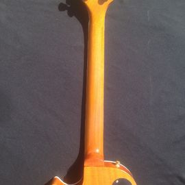 Guitare électrique LP standard avec matériel en or et incrustation de fleurs fournisseur