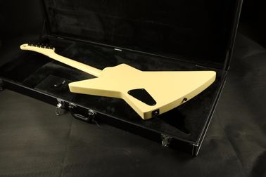 La meilleure qualité ESPS Explorer Guitare électrique Crème couleur Fingerboard Inlay Noir Hardware EMG Pickups fournisseur