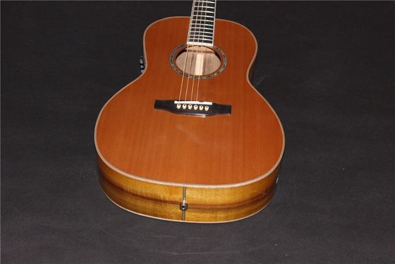 AAAAA toute la guitare OO solide sur mesure Guitare acoustique OO solide 14 frettes Guitare acoustique électrique fournisseur