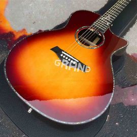 Une vraie guitare acoustique 916 avec un haut en épinette solide et un clavier en ébène. fournisseur