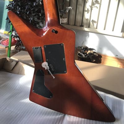 Guitare électrique personnalisée Marron Rosewood Top Couvert Maple Fingerboard 7 cordes Double swing Logo personnalisable fournisseur