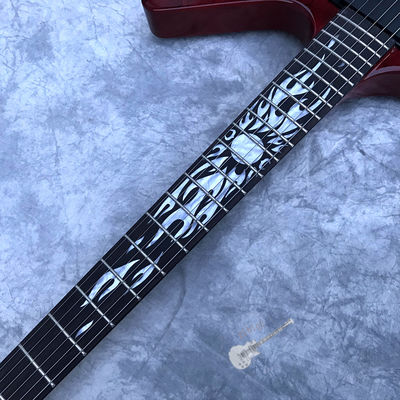 Guitare électrique personnalisée en bois de rose couvert par le haut Hardware noir en Bourgogne fournisseur