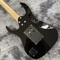 Guitare électrique noire personnalisée avec gardienne en métal Floyd Rose Bridge Chrome Hardware Arbre de vie fournisseur